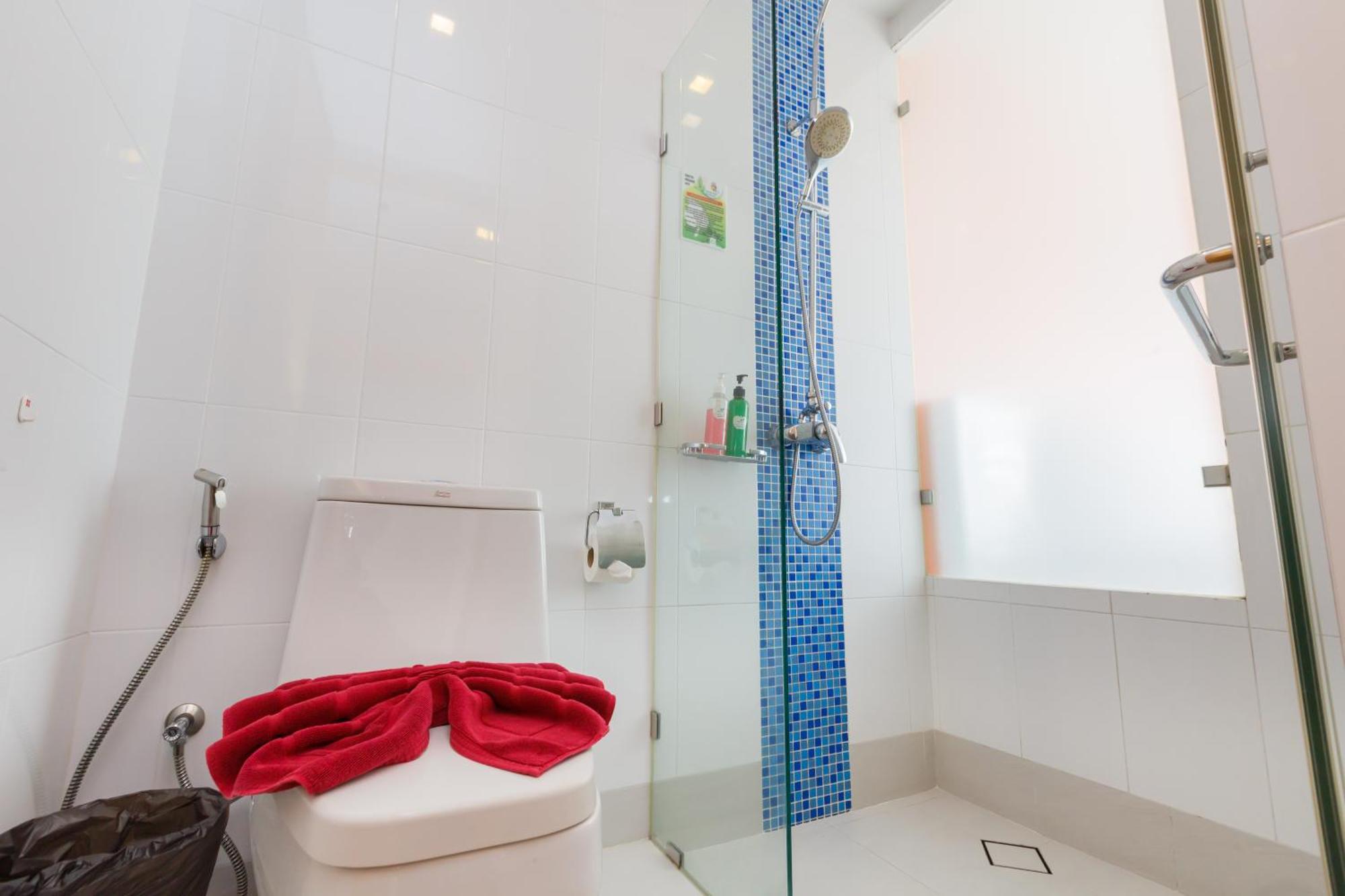 The Frutta Boutique Hotel Patong Buitenkant foto