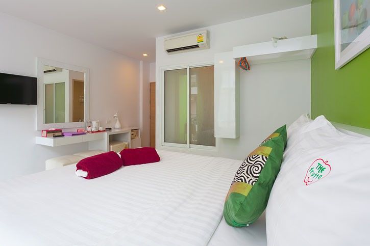 The Frutta Boutique Hotel Patong Buitenkant foto