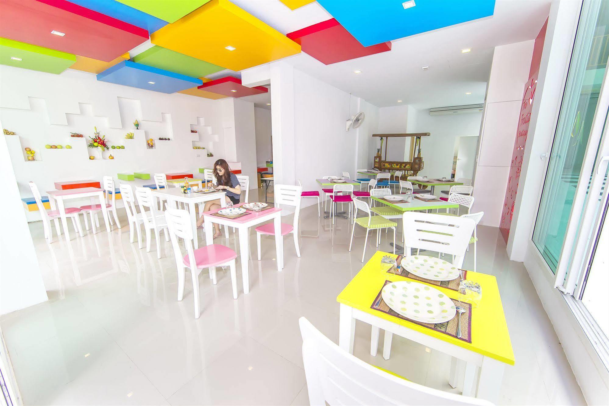 The Frutta Boutique Hotel Patong Buitenkant foto